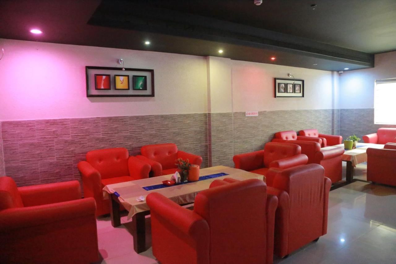 Hotel Jyothis Regency Palakkad Εξωτερικό φωτογραφία